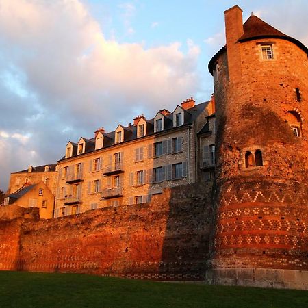 Logis Louisblanc, Muraille Romaine, Lit Queen-Size, Centre Ville Льо Ман Екстериор снимка